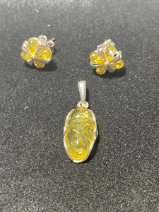 Citrine.